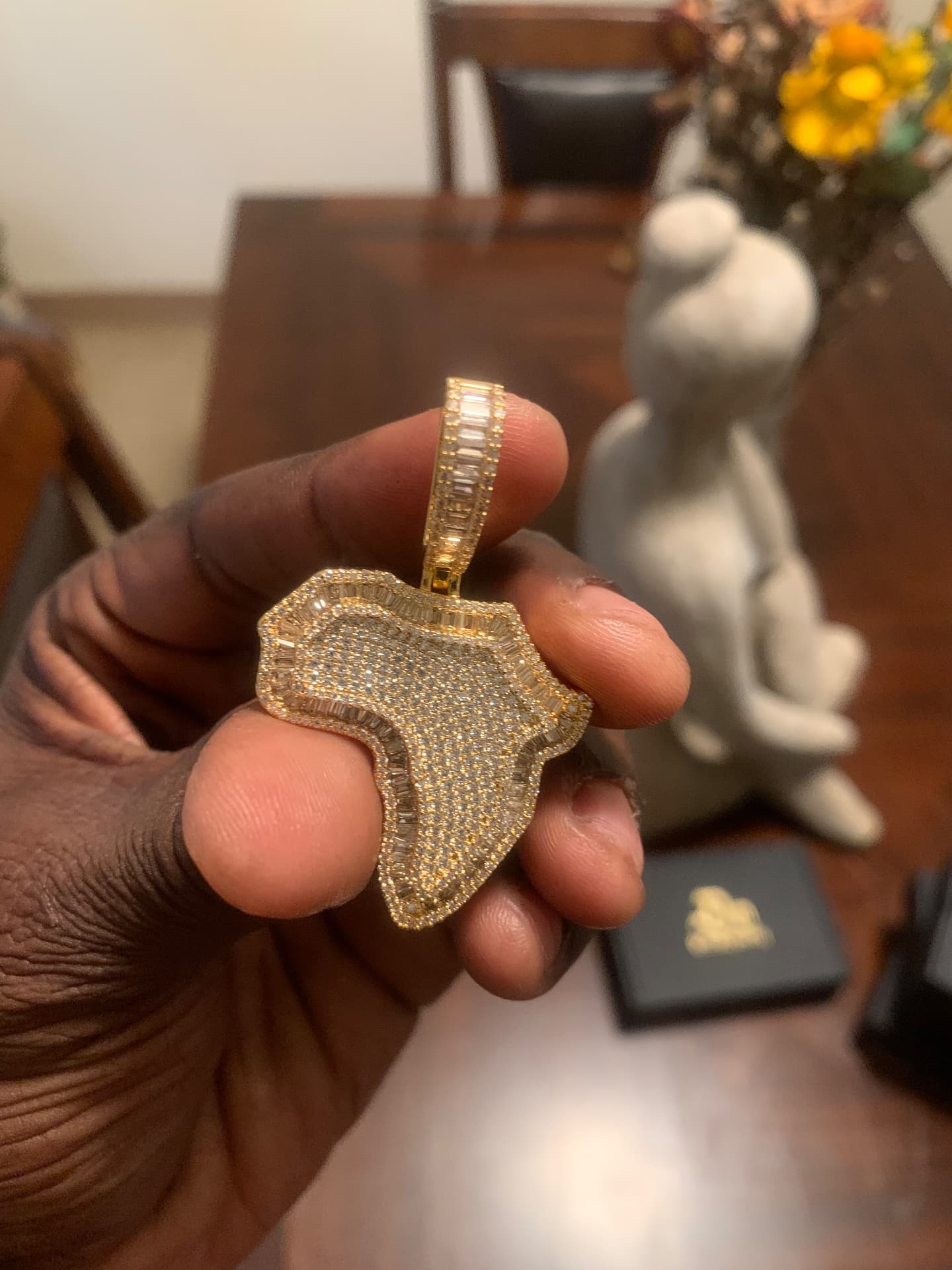 Close view of the moissanite Africa pendant